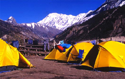 trekking in nepal